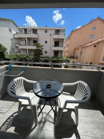 Dmd Apartmani Budva Exterior foto